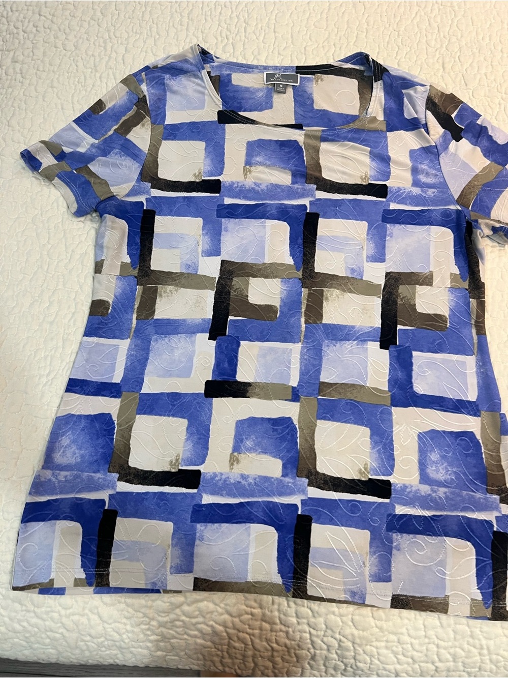 JM Collection women’s short sleeve abstract geometric top